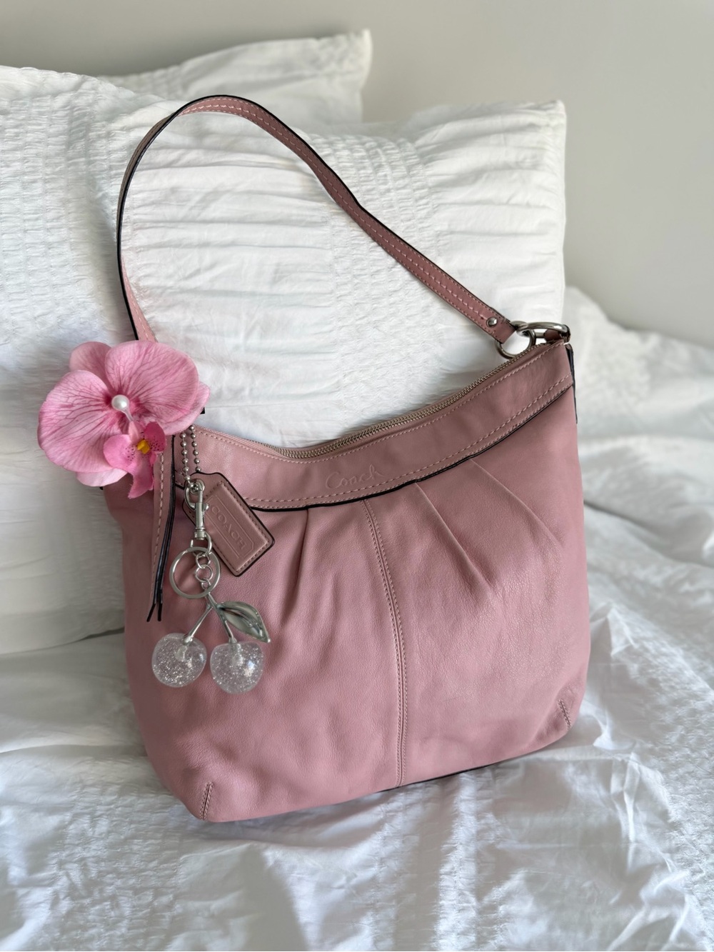 Vintage  Coach Pink Leather Soho Pleated Hobo Bag